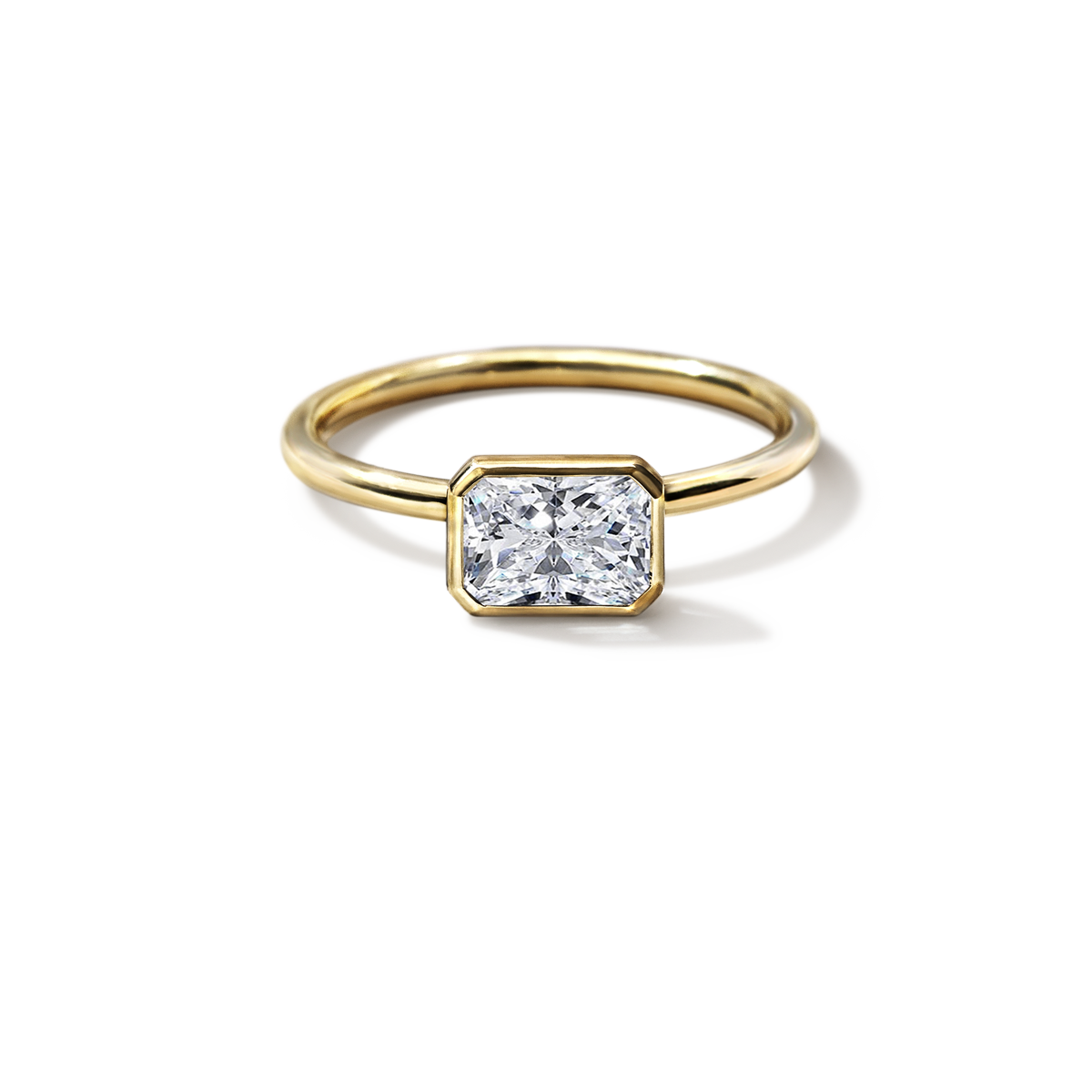 #color_18K Yellow Gold Radiant Bezel Engagement Ring