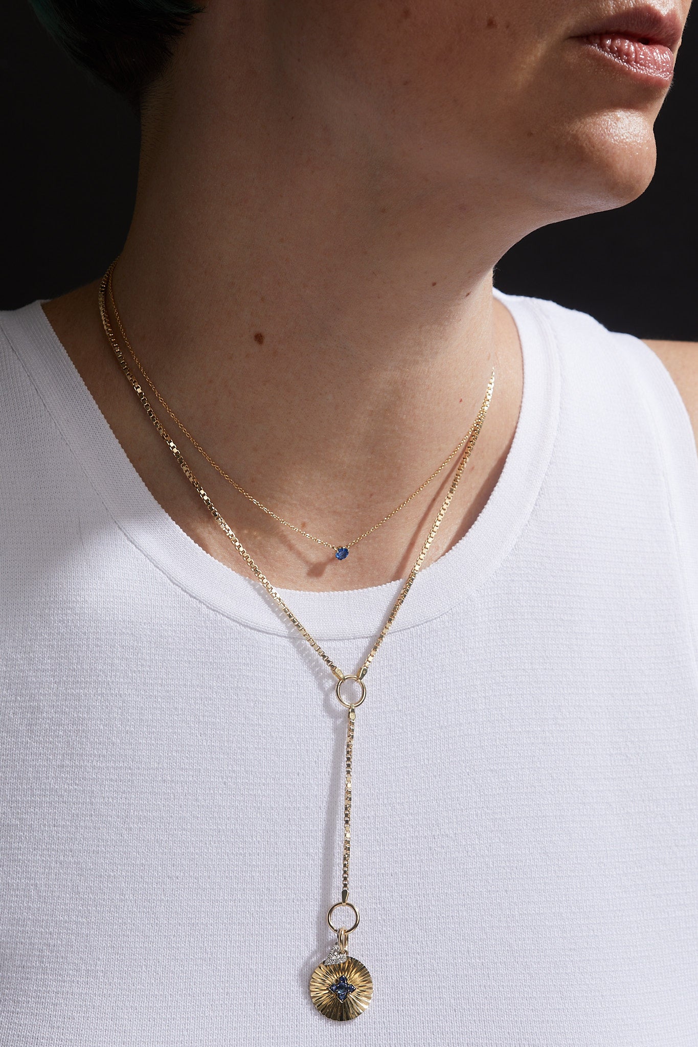 ILA Round Sapphire Pendant