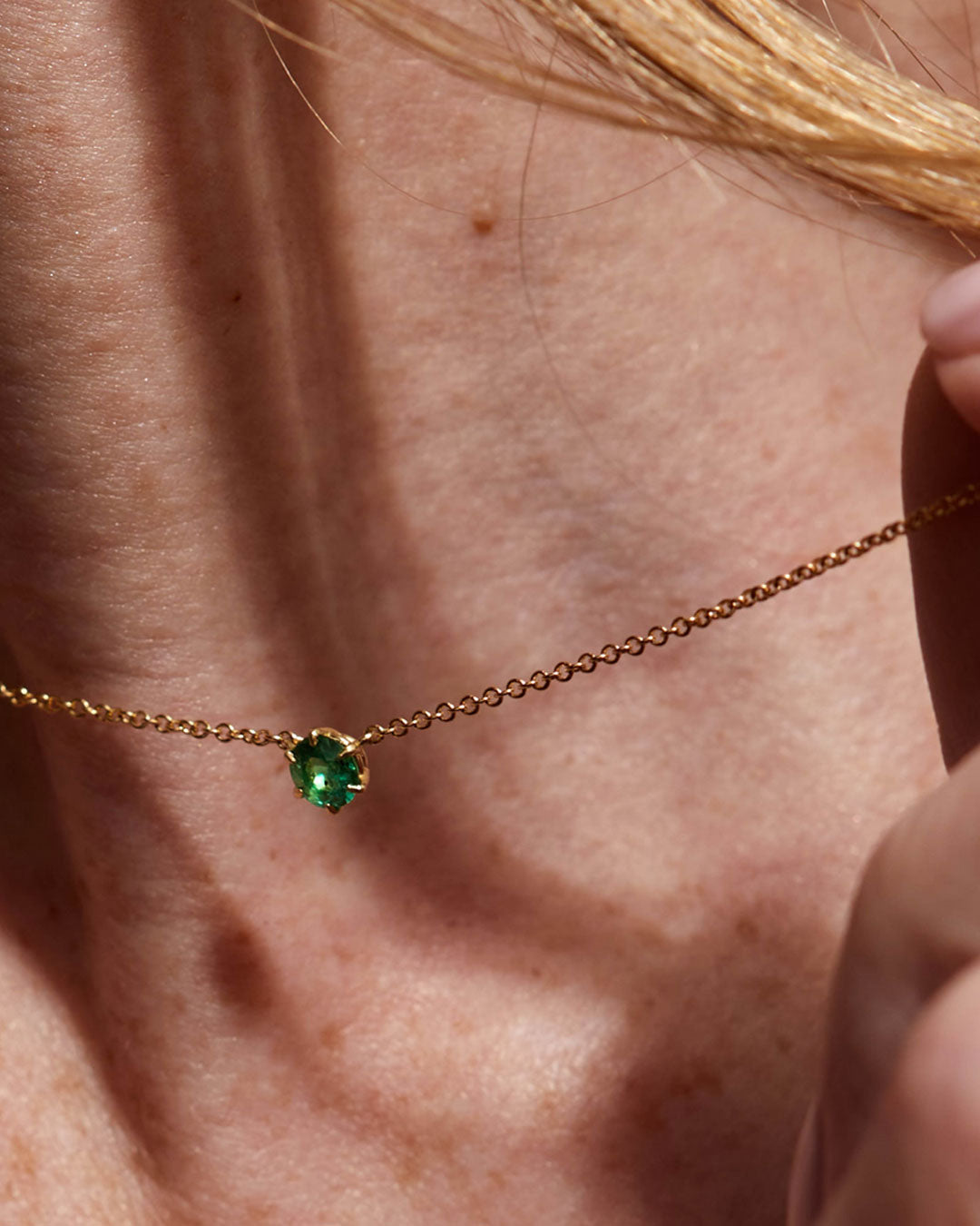 ILA Round Emerald Pendant