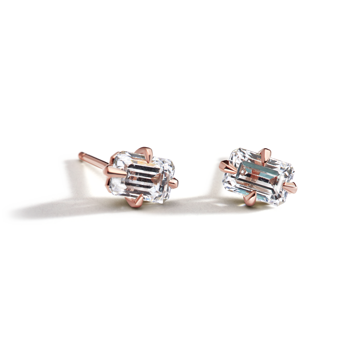 #color_14K Rose Gold Emerald Studs