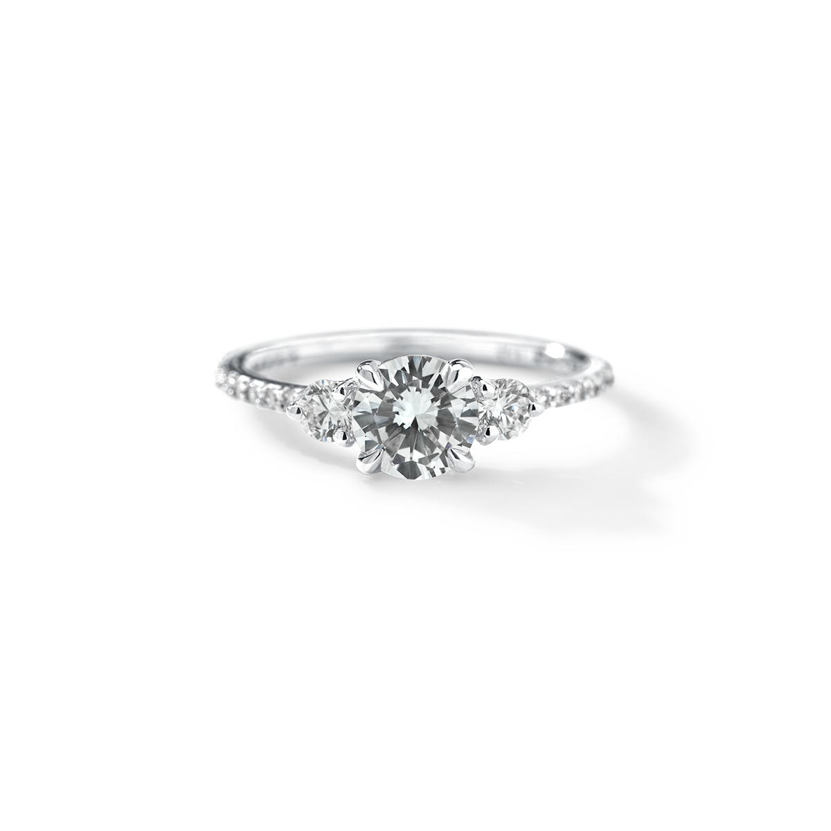 3 Diamond Pave