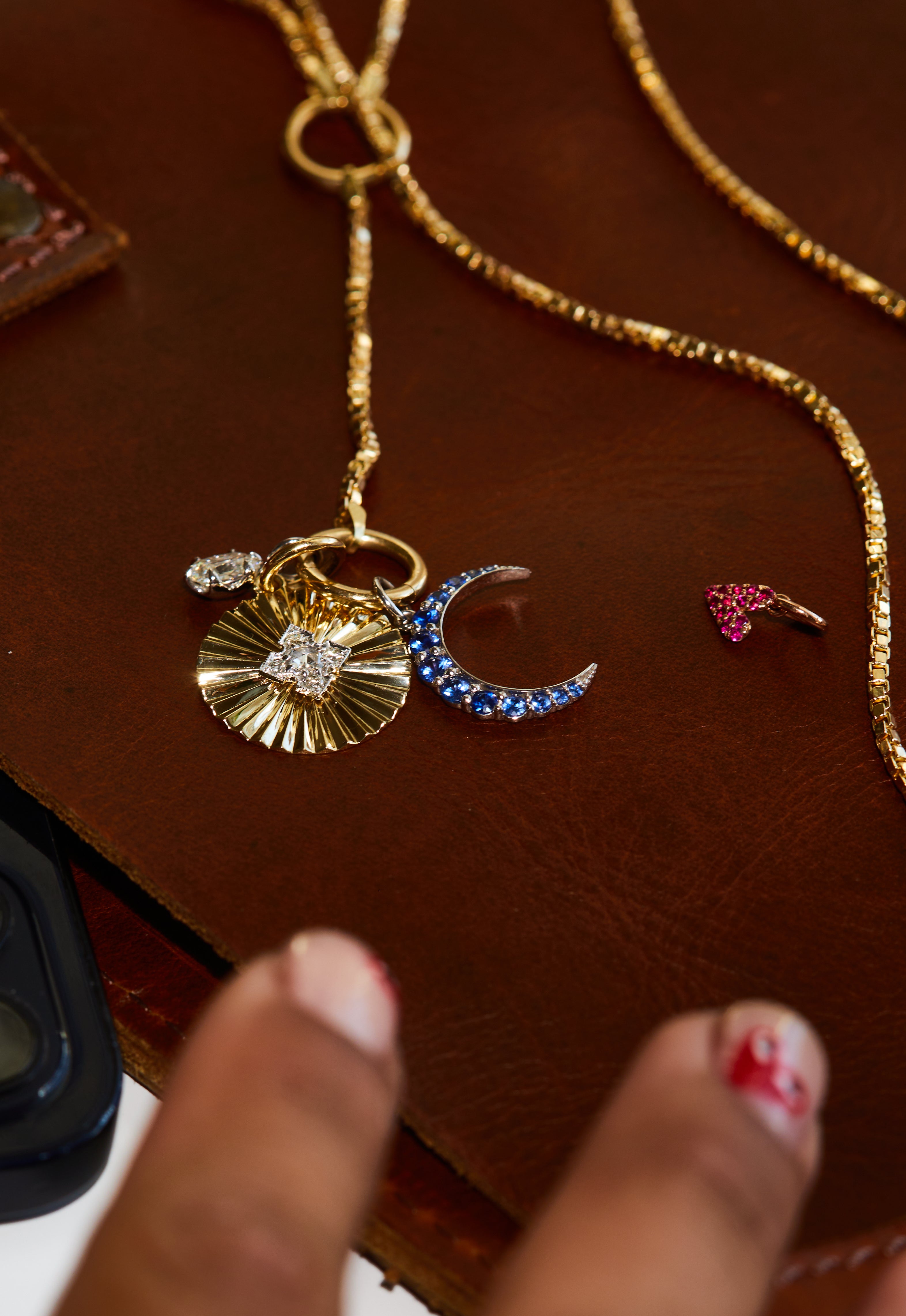 18" box chain with lariat midi with hinged jump ring connector