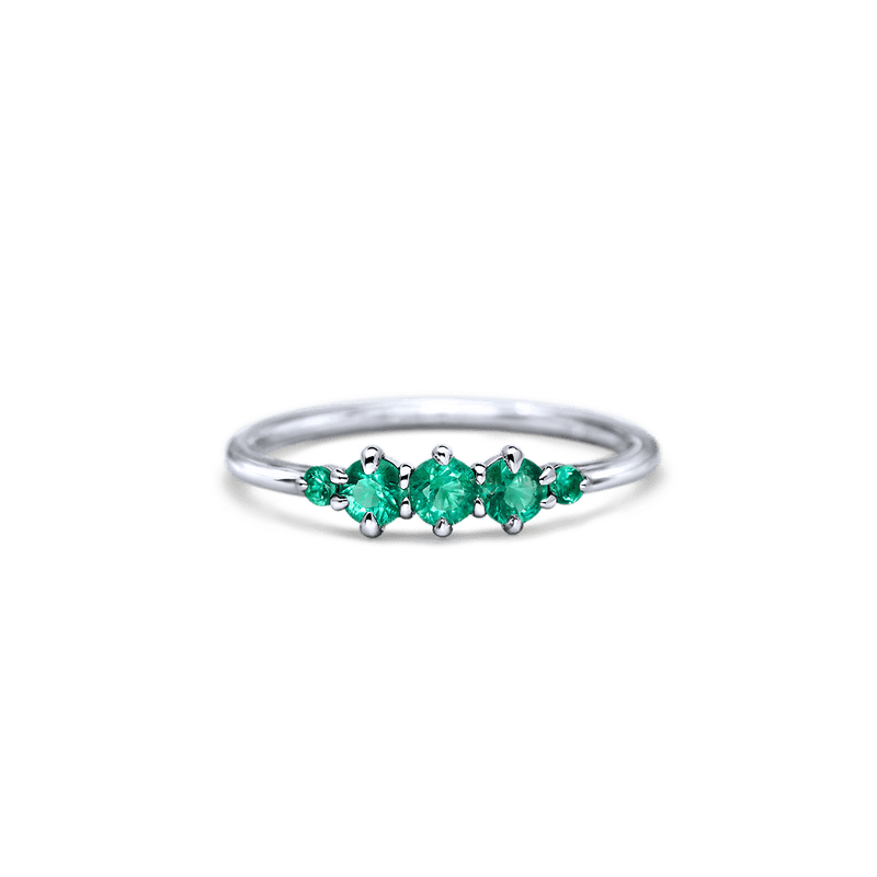 14K White Gold Emerald Fashion Ring