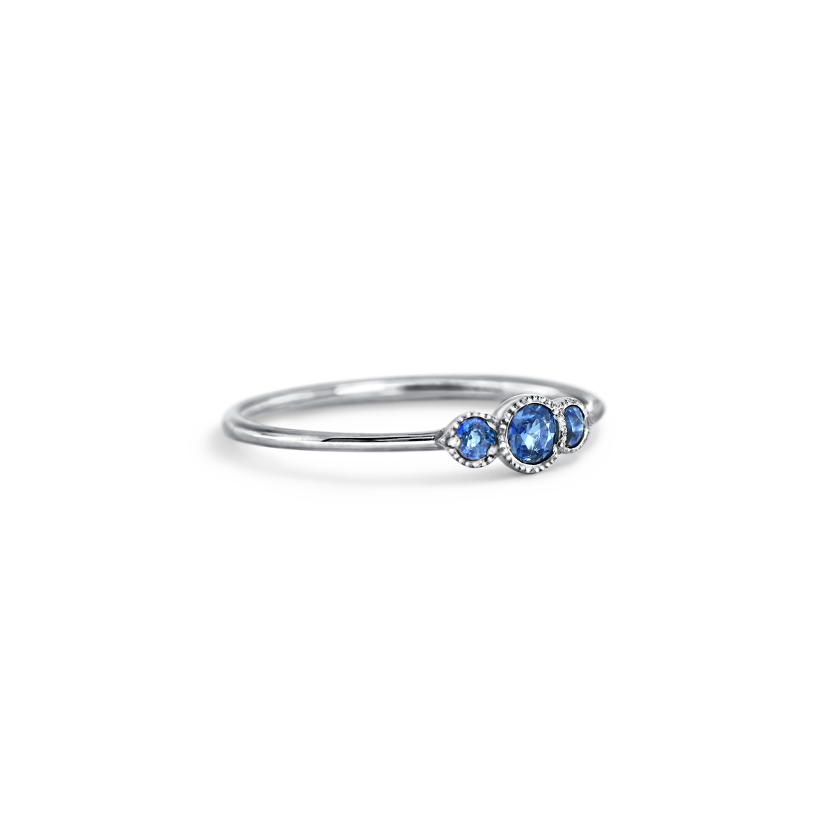 #color_14K White Gold  blue sapphire gold ring