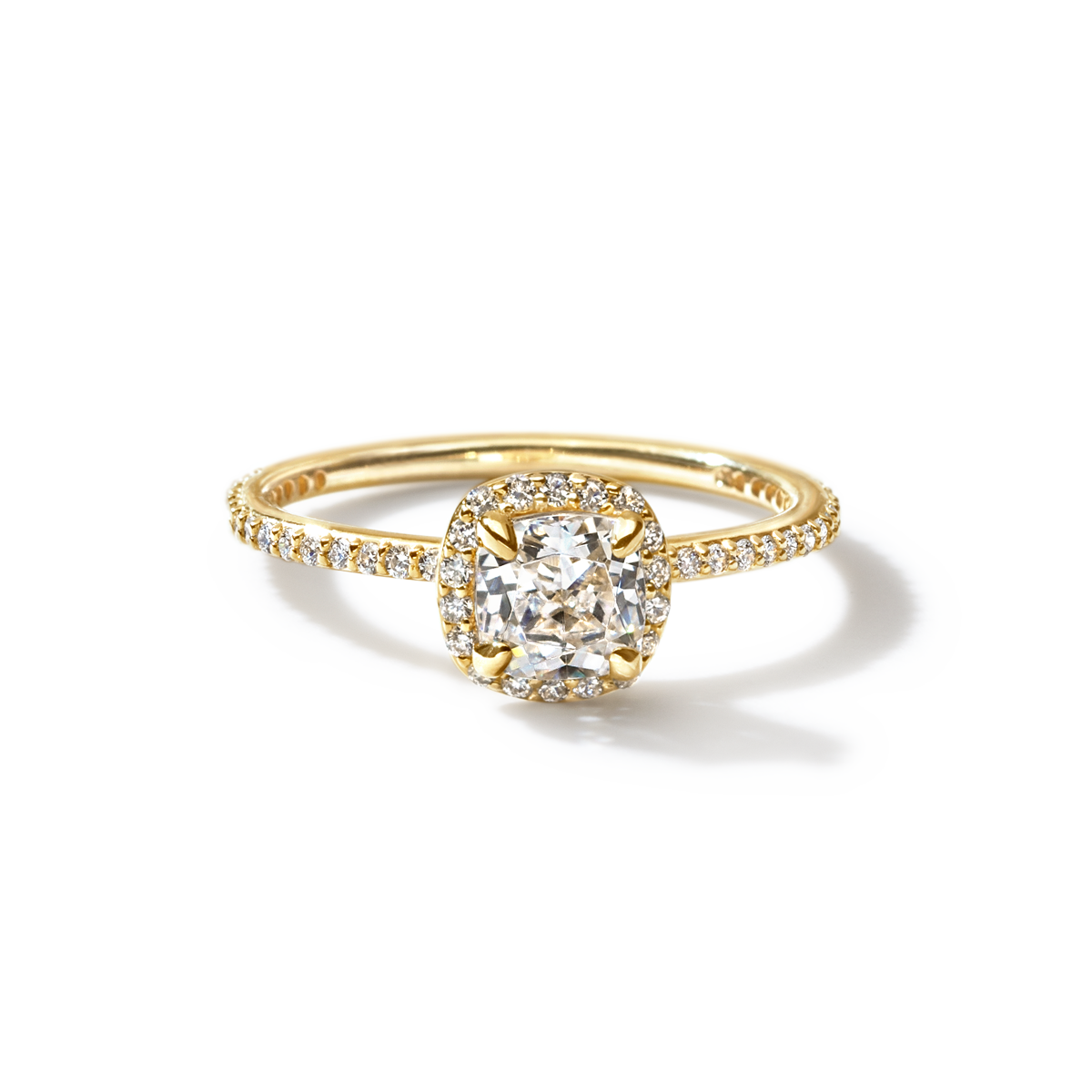 #color_18K Yellow Gold Cushion 
