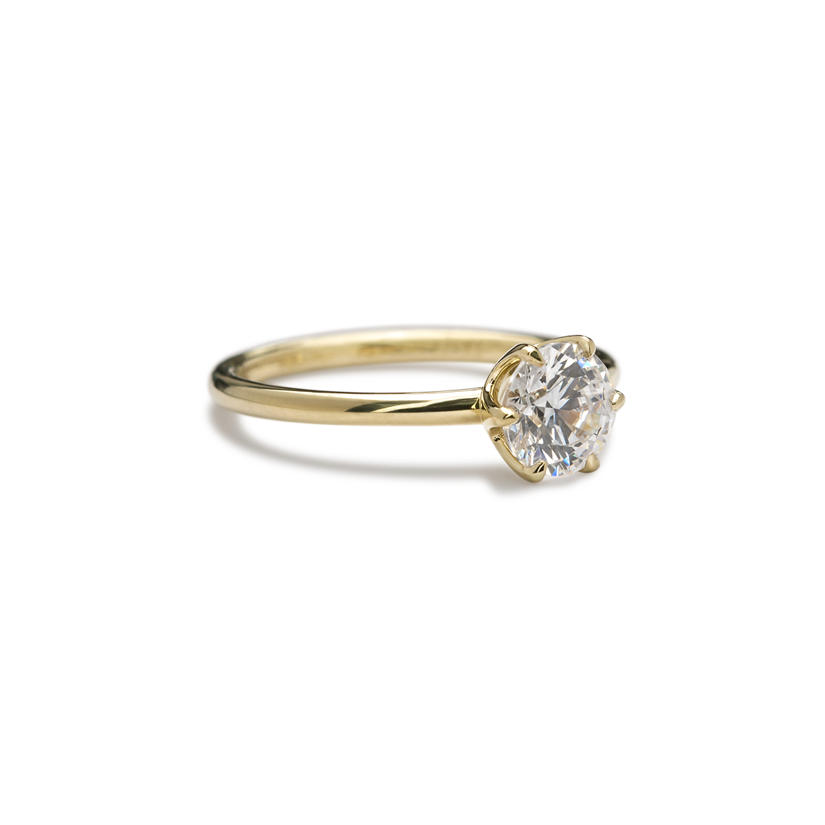 #color_18K Yellow Gold Chispa Round Engagement Ring
